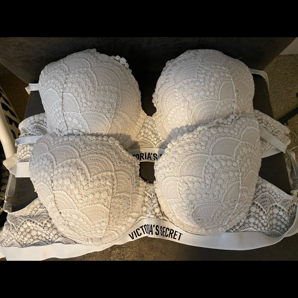 Victoria Secret bras - Size 34D - Never been worn